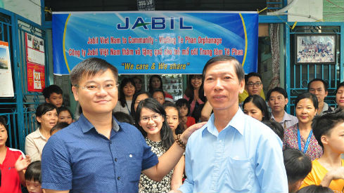 Gifts From the Heart At Jabil Vietnam